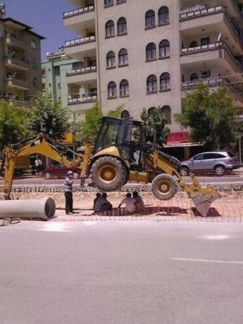 27 photos showing why women live longer than men