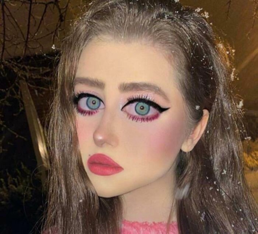 36 instagram freaks who overdid photoshop