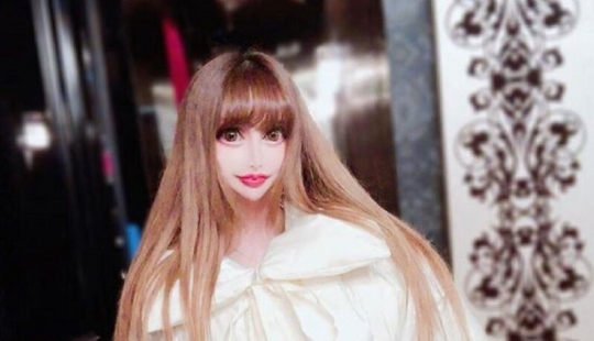 36 instagram freaks who overdid photoshop 36 instagram freaks who overdid photoshop