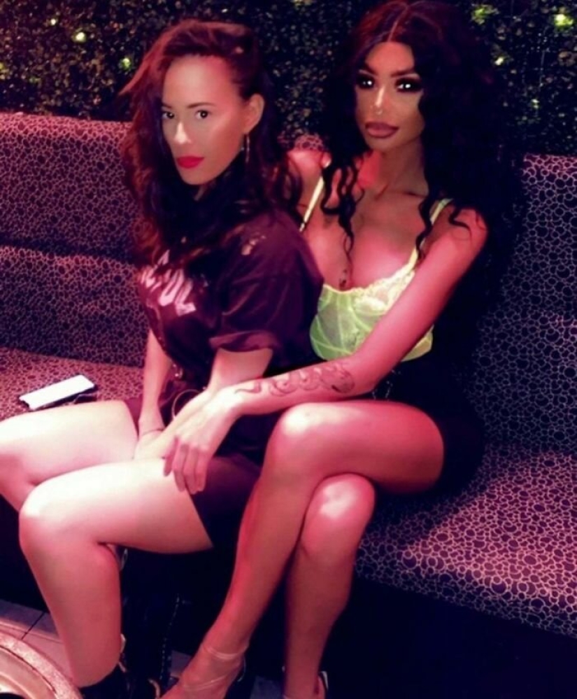 36 instagram freaks who overdid photoshop