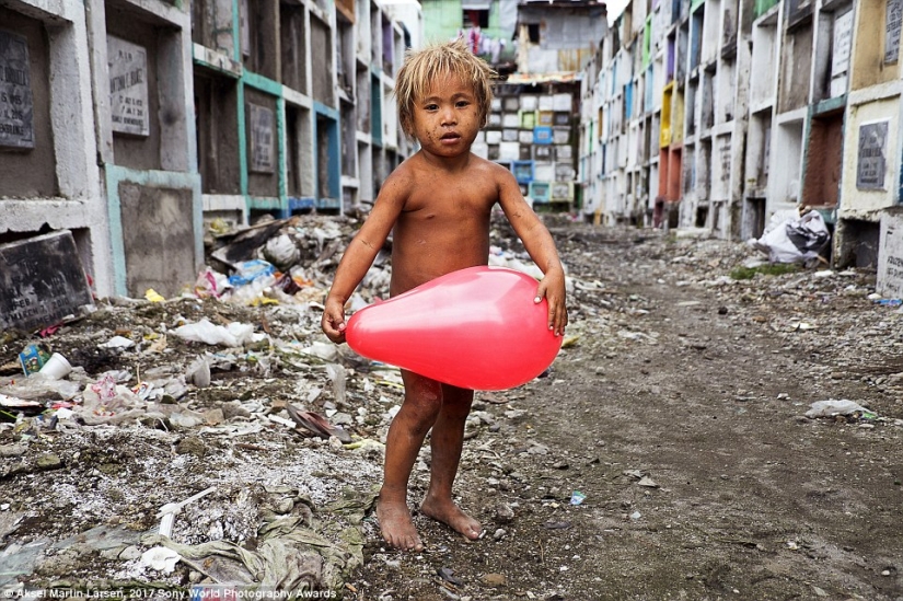 38 increíbles retratos que muestran lo diferentes que son las vidas de los niños de diferentes países del mundo