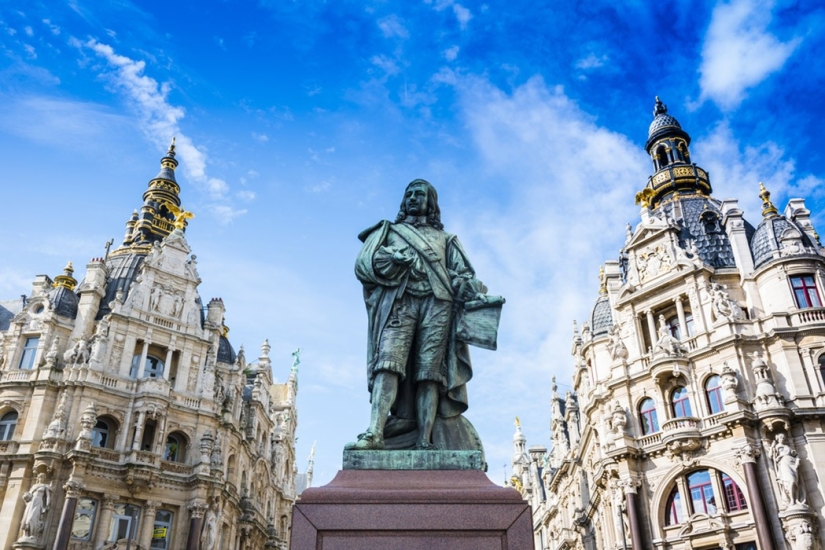 40 "second" cities in the world that are worth visiting while you live in the world 40 "second" cities in the world that are worth visiting while you live in the world