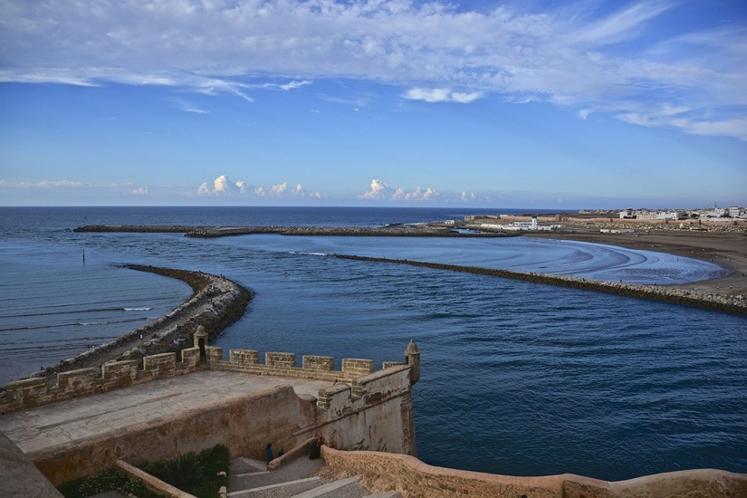 40 "second" cities in the world that are worth visiting while you live in the world 40 "second" cities in the world that are worth visiting while you live in the world