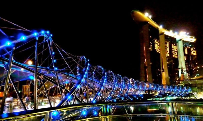 5 unique pedestrian bridges that you will want to walk on again and again 5 unique pedestrian bridges that you will want to walk on again and again
