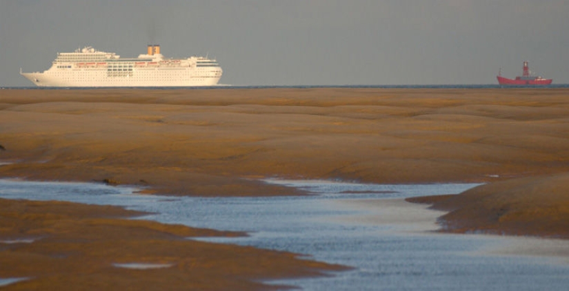 6 picturesque shipwreck cemeteries 6 picturesque shipwreck cemeteries