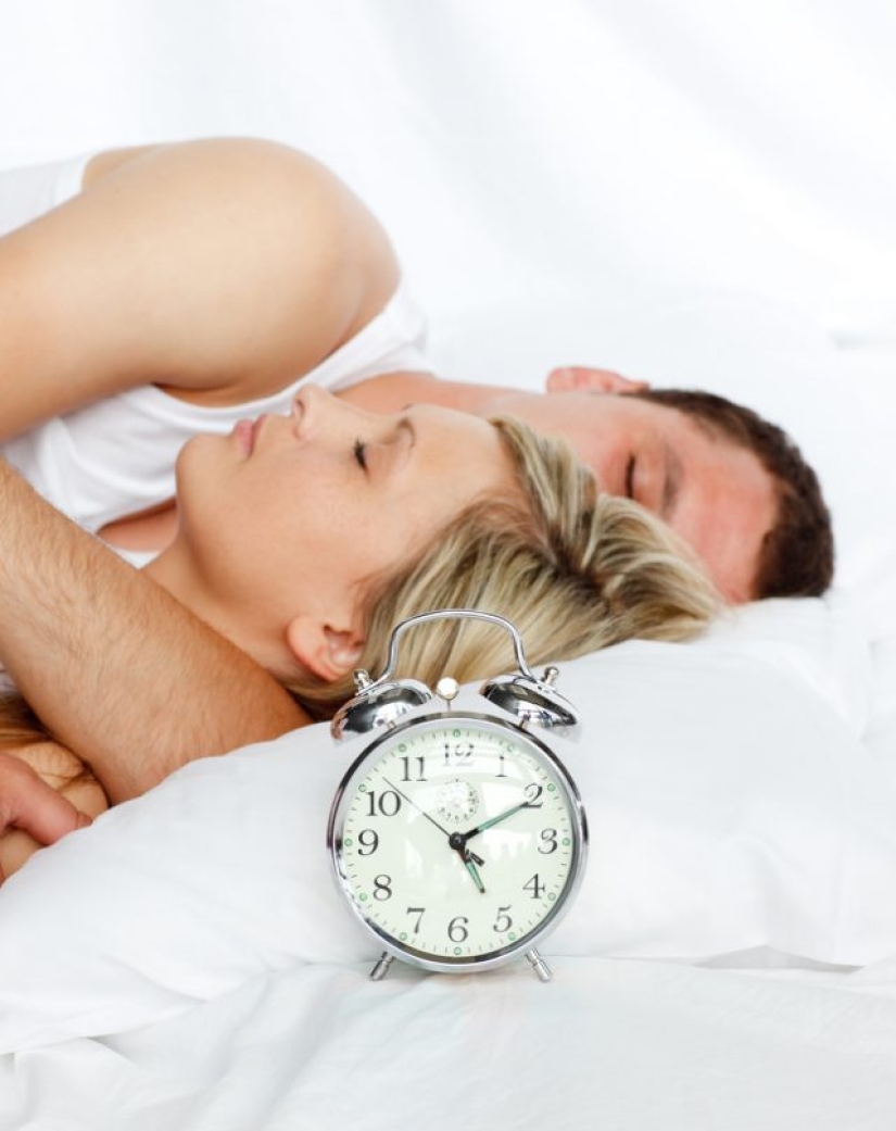 6 unusual ways to sleep better at night