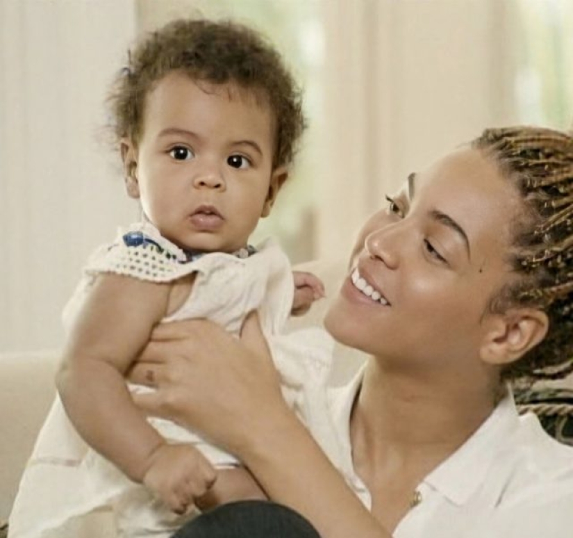 7 celebrities who love to spoil their kids