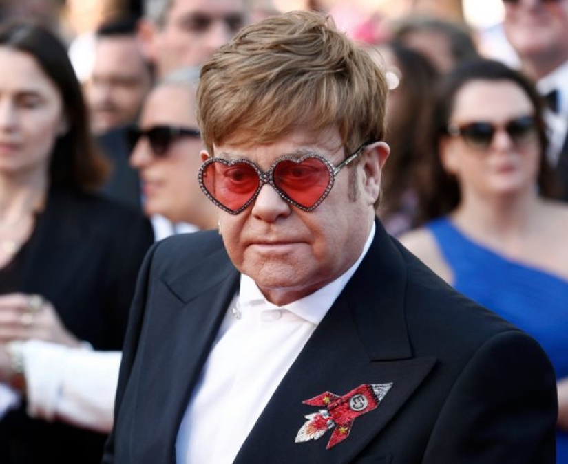 7 Fantastic Things Stars Have Done For People They Admire 7 Fantastic Things Stars Have Done For People They Admire