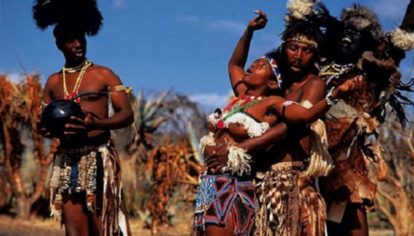 7 wild traditions of the wedding night in the Third world