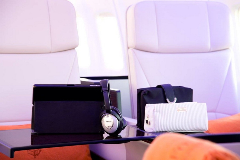 8 million rubles for a 23-day round-the-world trip on a hotel plane