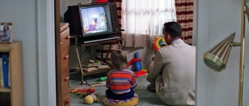 8 Times Costume Designers Hide Clever and Subtle Easter Eggs in Popular Movies