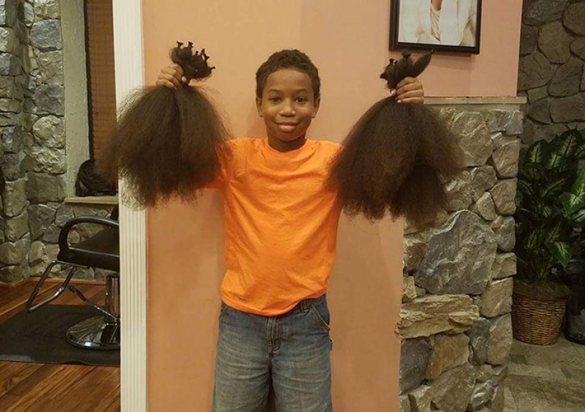 8-year-old boy grew his hair for 2 years to make wigs for children with cancer 8-year-old boy grew his hair for 2 years to make wigs for children with cancer