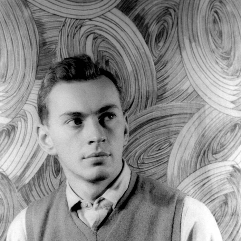 9 American Writers who were Homosexuals