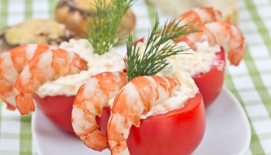 9 awesome snacks for the New Year's table