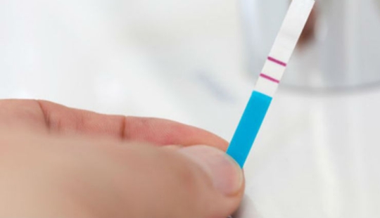 9 métodos muy extraños por los cuales nuestros antepasados diagnosticaron el embarazo