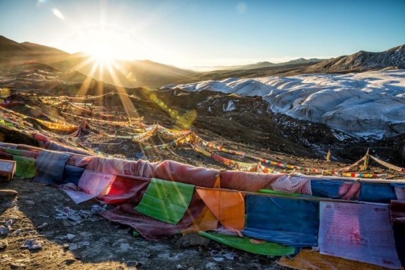 9 new travel bans that can make your life harder 9 new travel bans that can make your life harder
