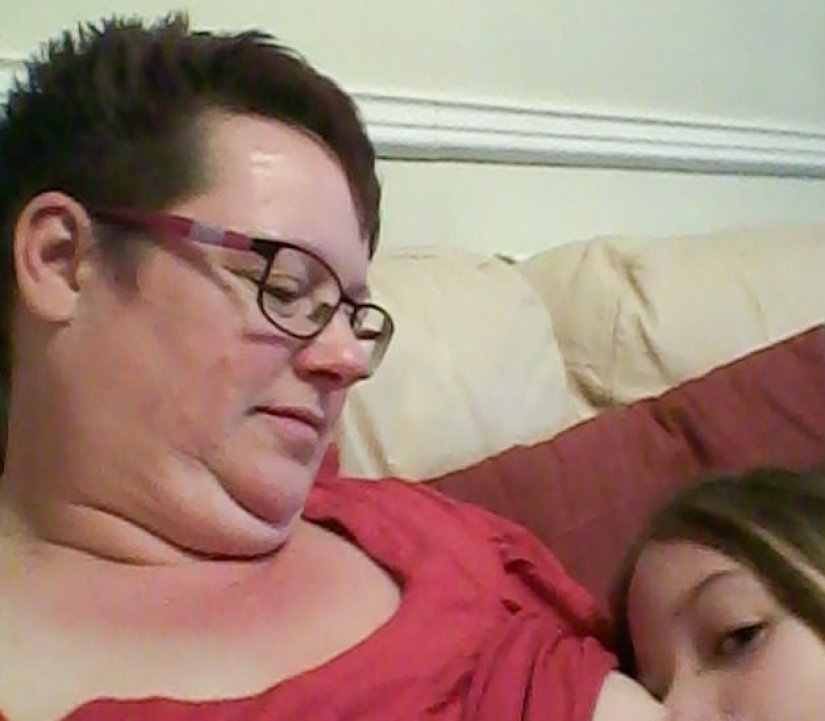 A 50-year-old British woman has finally stopped breastfeeding her 9-year-old daughter