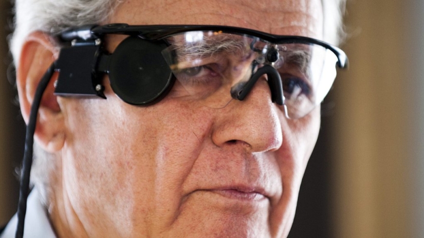 A bankrupt company has abandoned its clients with brain implants to the mercy of its own