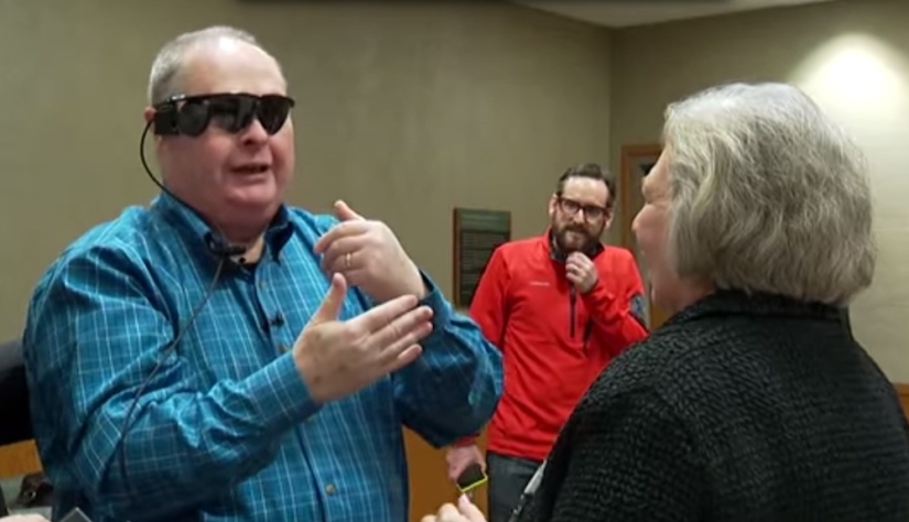 A bankrupt company has abandoned its clients with brain implants to the mercy of its own