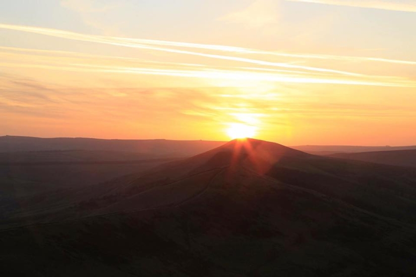A blind veteran from Britain takes pictures of landscapes, and he's damn good at it