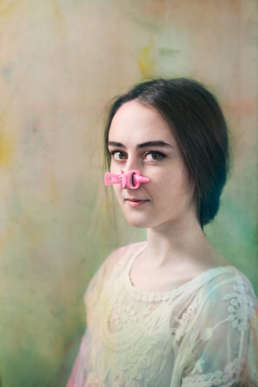 A clothespin on the nose and duck lips: what women are ready for for the sake of beauty and youth