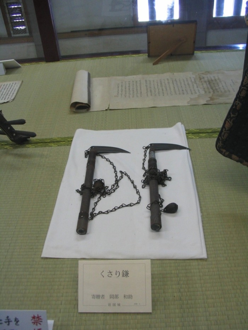 A deadly and beautiful weapon from the ninja arsenal