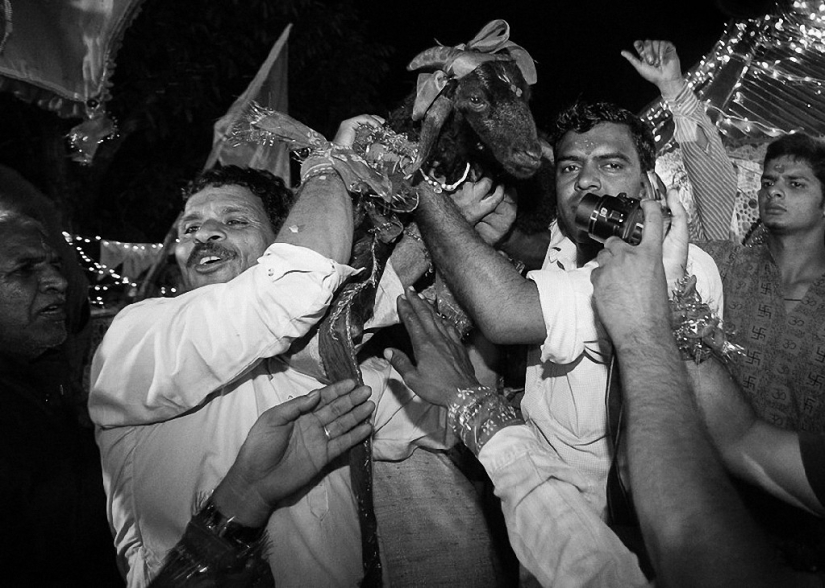 A difficult pilgrimage in the Himalayas A difficult pilgrimage in the Himalayas