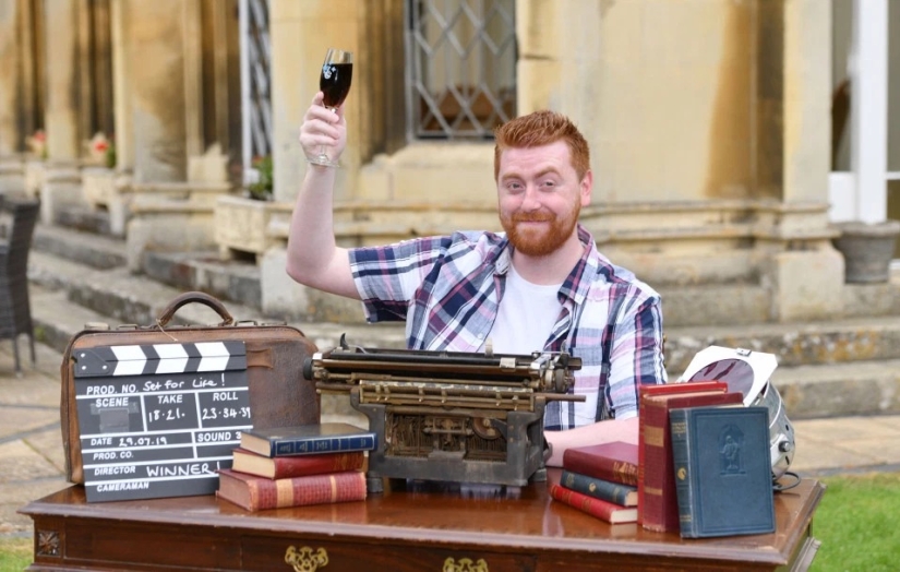 A guy from the UK won 30 years of a comfortable life in the National Lottery A guy from the UK won 30 years of a comfortable life in the National Lottery