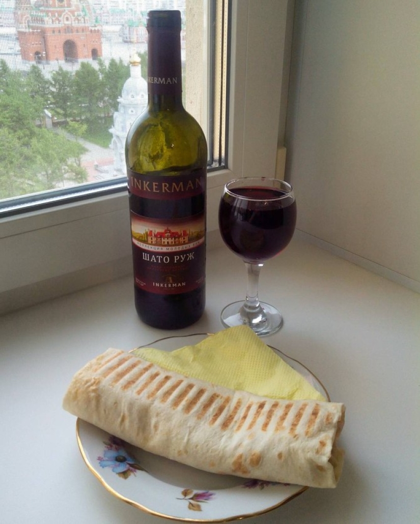 A los franceses se les mostraron fotos de comida "francesa" de Instagram ruso A los franceses se les mostraron fotos de comida "francesa" de Instagram ruso