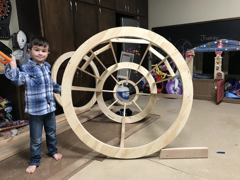 A loving father built a spaceship for his son A loving father built a spaceship for his son