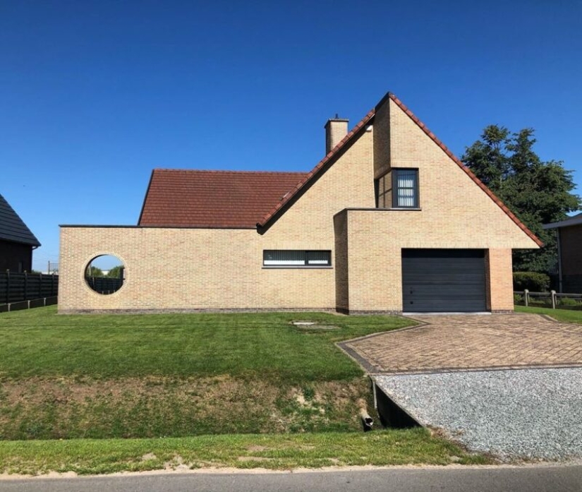 A non-standard architect from Belgium: 15 strange and ugly buildings A non-standard architect from Belgium: 15 strange and ugly buildings