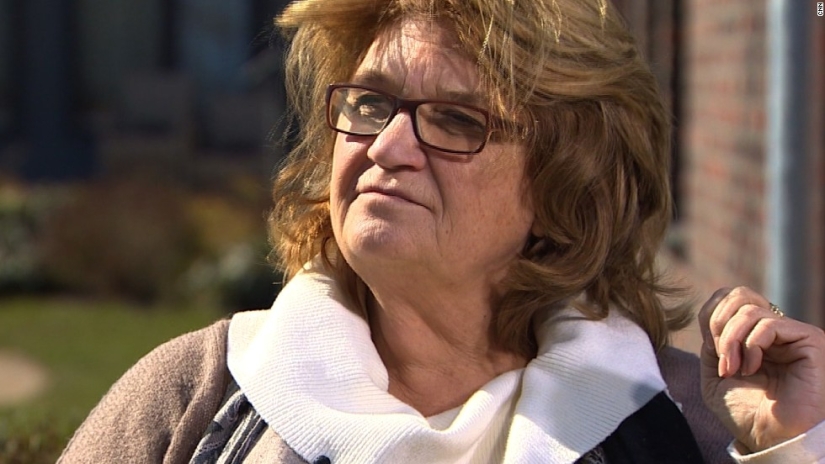 A normal-looking Dutch village in which everyone suffers from dementia A normal-looking Dutch village in which everyone suffers from dementia