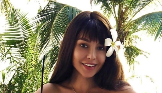 A Playboy model from Russia is looking for a man who will brighten up her leisure time in quarantine in London