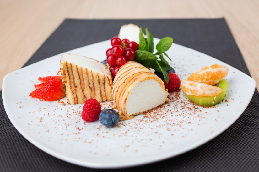 A Pleasant Lunch Break in the Unique View of the Italian Alps