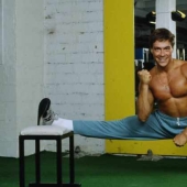 A Reddit user has determined what a typical athlete and porn actress look like