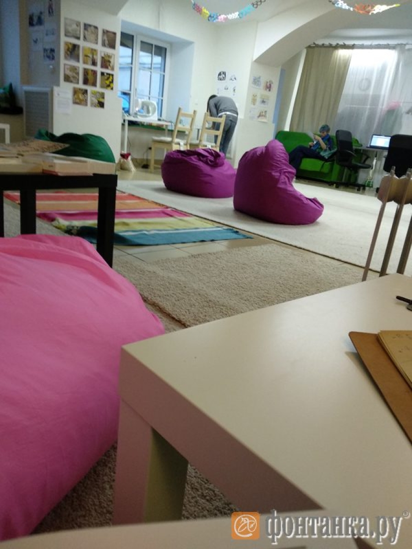 A Russian journalist entered the lair of feminists disguised as a woman