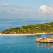 A store in the Maldives has opened a dream job with a ridiculous salary