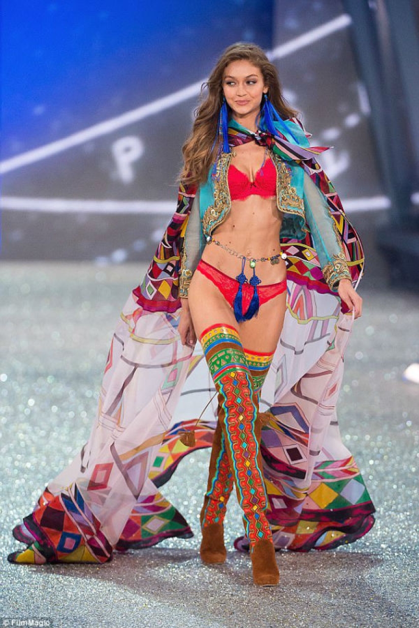 A Victoria's Secret underwear show was held in Shanghai, where three Russian models were not allowed