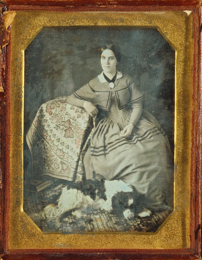 A window into the past: 30 first photographs taken in 1839 by John Herschel A window into the past: 30 first photographs taken in 1839 by John Herschel