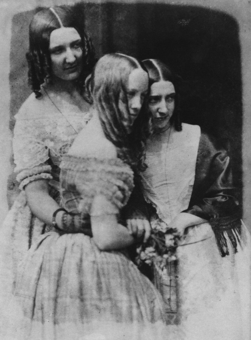 A window into the past: 30 first photographs taken in 1839 by John Herschel A window into the past: 30 first photographs taken in 1839 by John Herschel