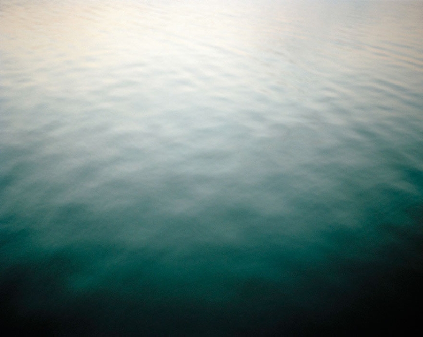 A woman told about her husband's depression in a series of poignant photos