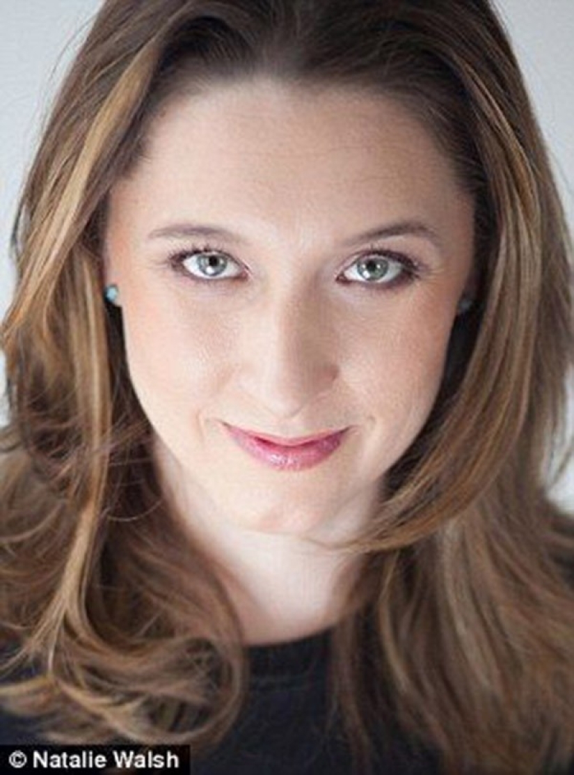 A woman who earns her living with her hands, but not in the way you think A woman who earns her living with her hands, but not in the way you think