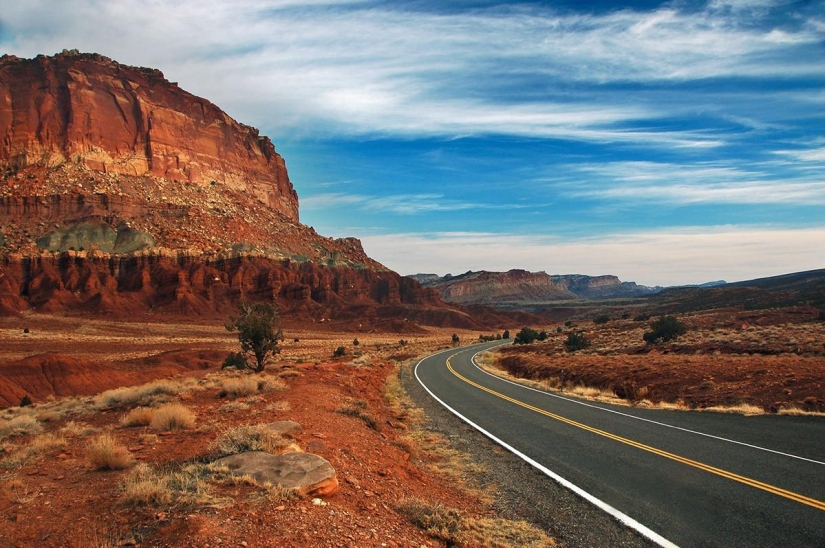 Abróchense los cinturones de seguridad: las carreteras más emocionantes del mundo