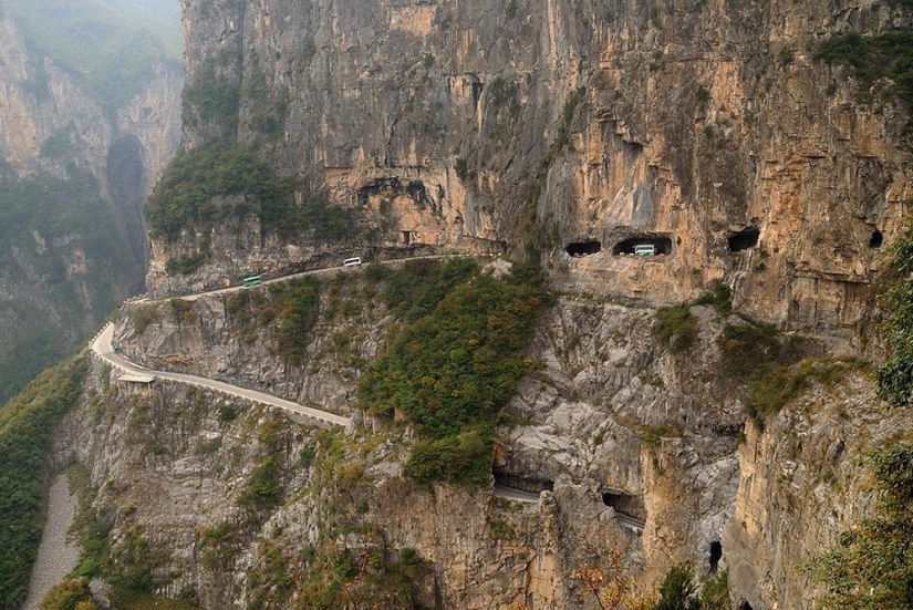 Abróchense los cinturones de seguridad: las carreteras más emocionantes del mundo