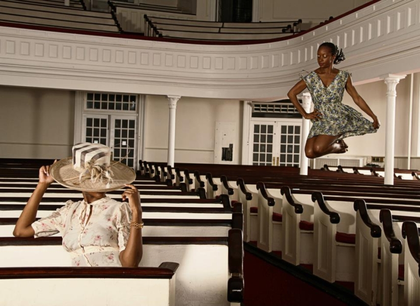 Acrobatic dancers defy gravity