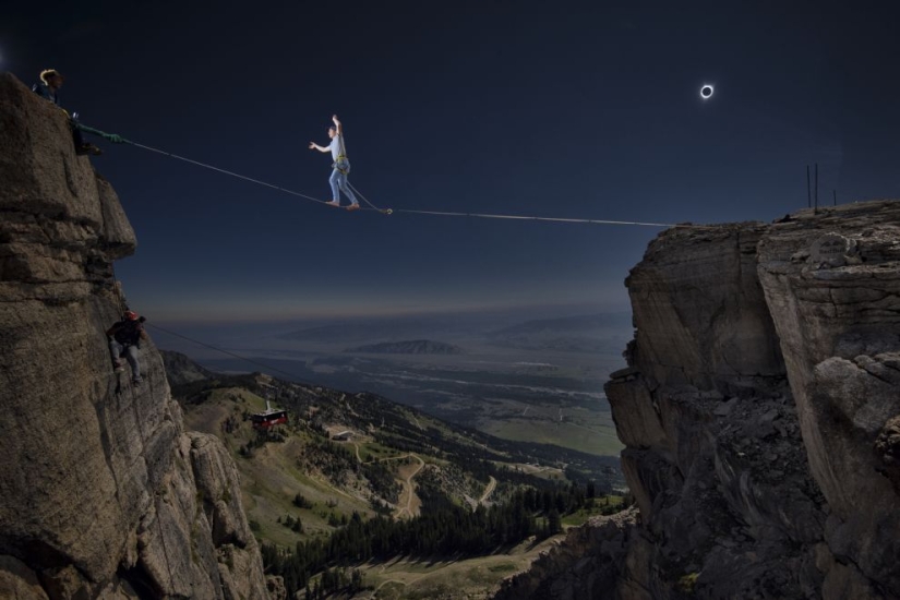 Adrenaline rush: The 30 best extreme photos of 2017 from Red Bull