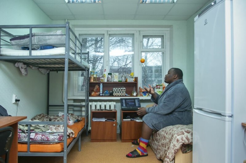 Africa in Tambov: black students honestly told about how they live in the Russian outback