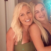 Age is not a hindrance: a hot grandmother from Australia blew up social networks