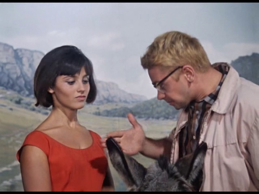 Al alemán se le mostró la película soviética "El cautivo caucásico", y aquí están sus comentarios Al alemán se le mostró la película soviética "El cautivo caucásico", y aquí están sus comentarios