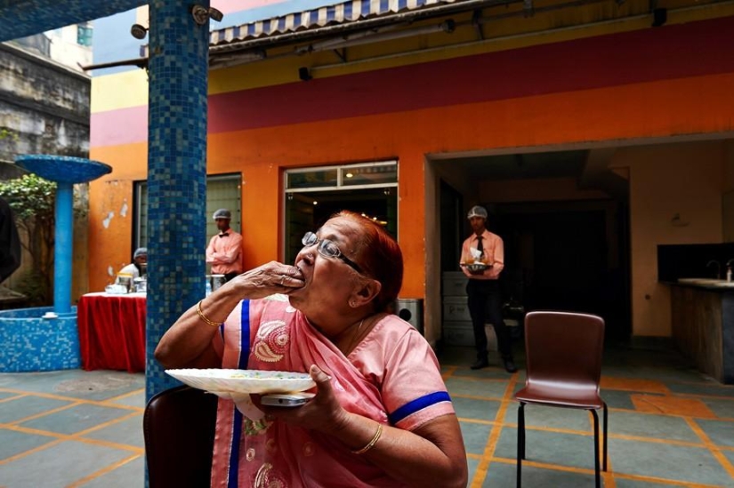 All Hindus Do IT, or a Real Indian Wedding